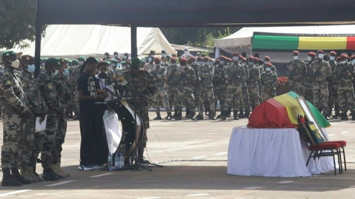 Hommage du Peuple malien au Soldat de la Démocratie : Le Président ATT s’en est allé comme il avait vécu !